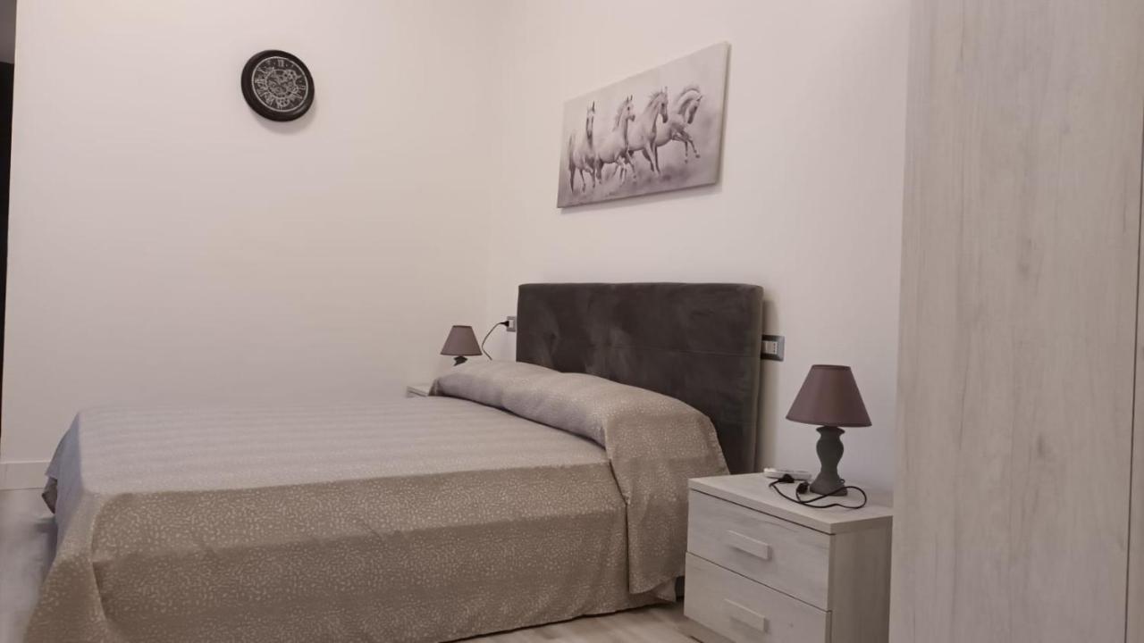 La Laguna Rooms Sant'Antioco Luaran gambar
